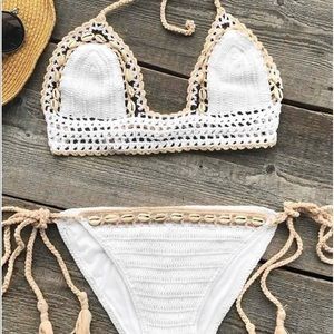 Crochet shell bikini (never worn!)